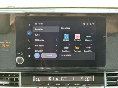 2025 Toyota Sienna LE