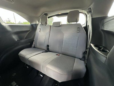 2025 Toyota Sienna LE