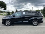2023 Toyota Sienna LE