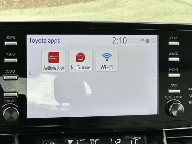 2023 Toyota Sienna LE