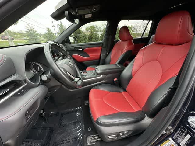 2022 Toyota Highlander XSE