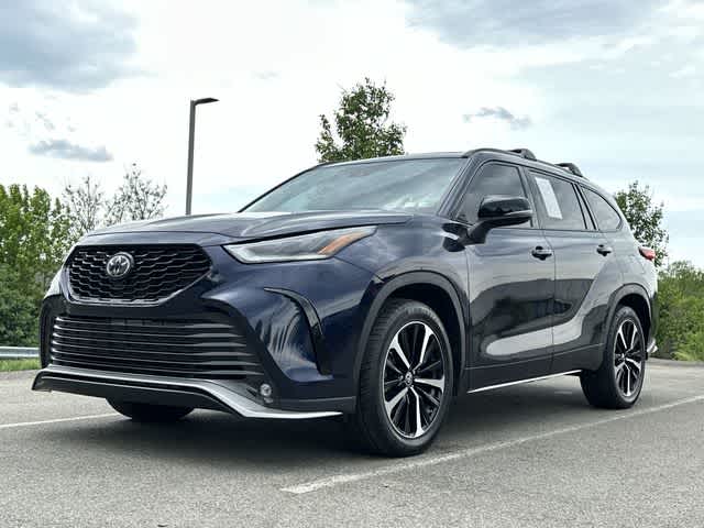 2022 Toyota Highlander XSE