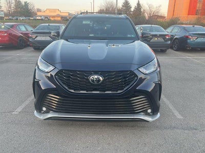 2022 Toyota Highlander XSE
