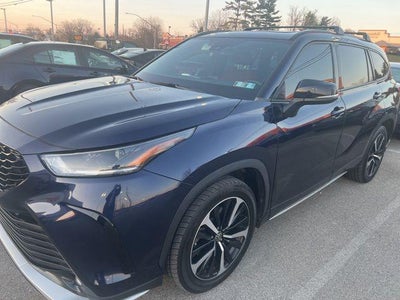 2022 Toyota Highlander XSE