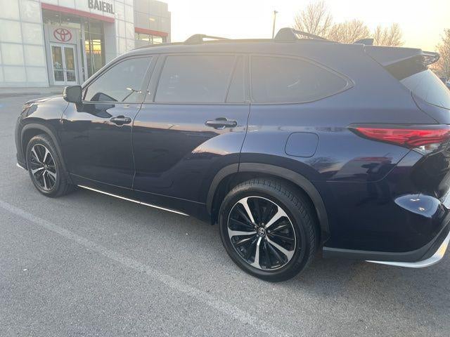 2022 Toyota Highlander XSE