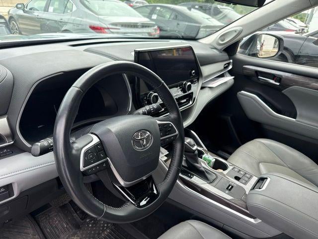 2023 Toyota Highlander Hybrid Limited