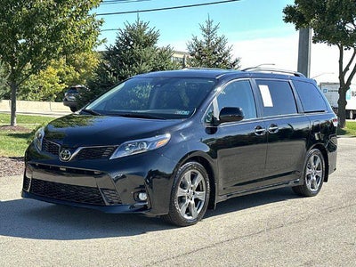 2018 Toyota Sienna SE Premium