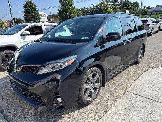 2018 Toyota Sienna SE Premium
