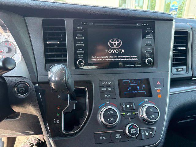 2018 Toyota Sienna SE Premium