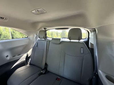 2023 Toyota Sienna XLE