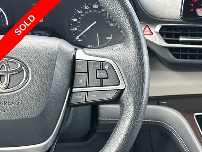 2023 Toyota Sienna XLE