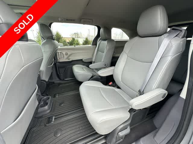 2023 Toyota Sienna XLE