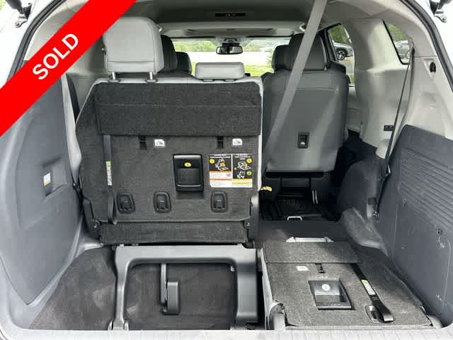 2023 Toyota Sienna XLE