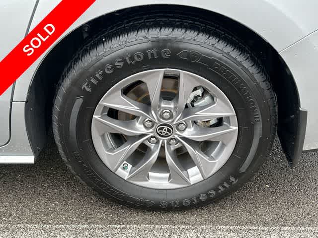 2023 Toyota Sienna XLE
