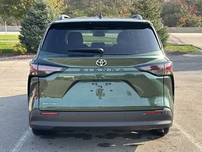 2026 Toyota Sienna XLE
