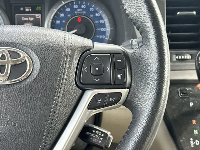 2018 Toyota Sienna XLE