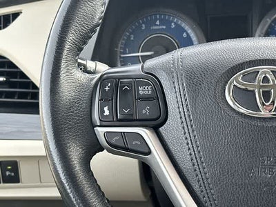 2018 Toyota Sienna XLE