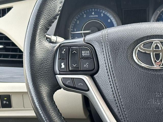 2018 Toyota Sienna XLE