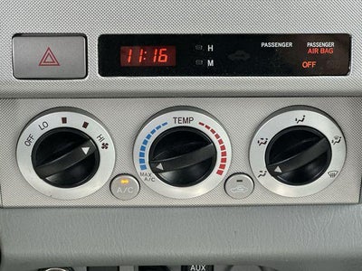 2010 Toyota Tacoma 4WD Double V6 AT (Natl)