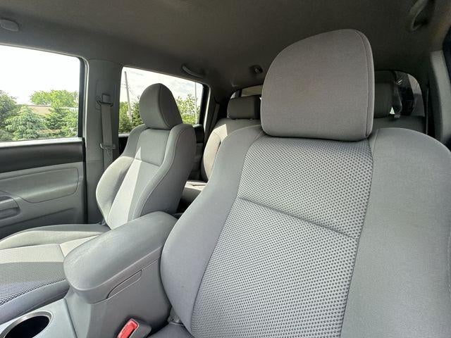 2010 Toyota Tacoma 4WD Double V6 AT (Natl)