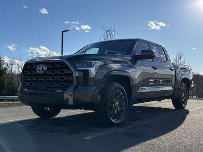 2023 Toyota Tundra Platinum