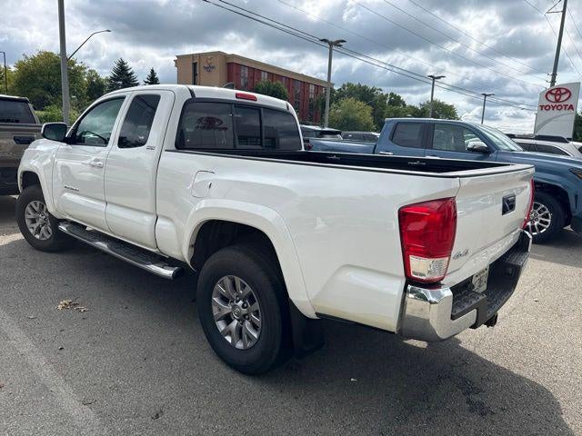 2016 Toyota Tacoma SR5