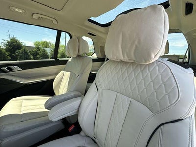 2025 BMW X7 xDrive40i xDrive40i
