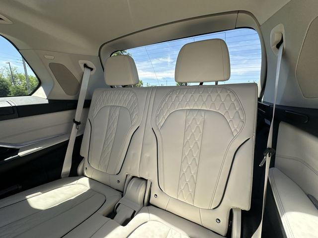 2025 BMW X7 xDrive40i xDrive40i