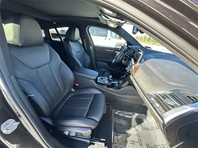 2023 BMW X4 xDrive30i