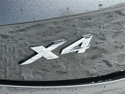 2023 BMW X4 xDrive30i
