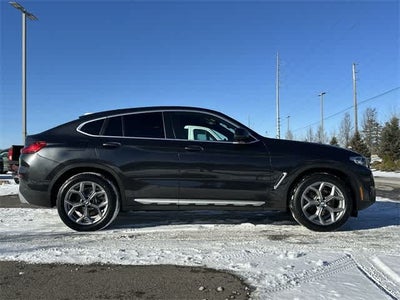 2023 BMW X4 xDrive30i
