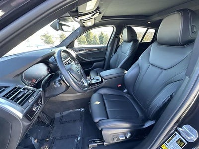 2023 BMW X4 xDrive30i