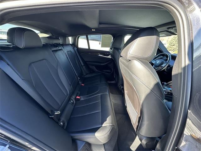 2023 BMW X4 xDrive30i