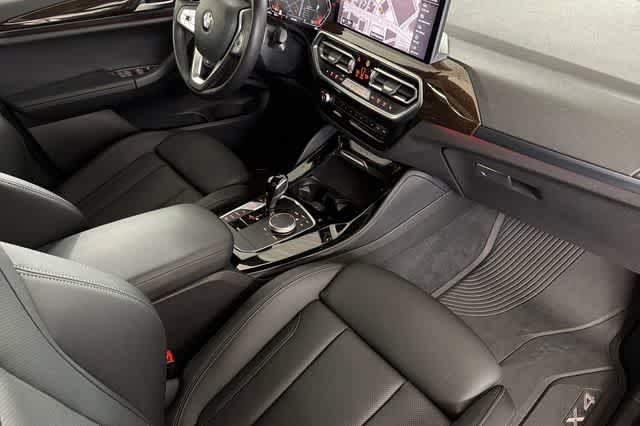 2023 BMW X4 xDrive30i xDrive30i