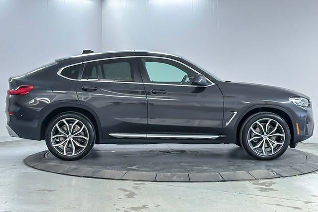 2023 BMW X4 xDrive30i xDrive30i