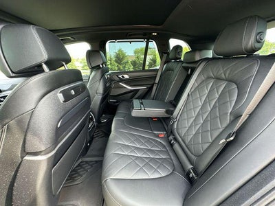 2024 BMW X5 M60i M60i