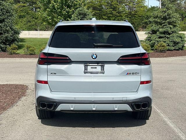 2024 BMW X5 M60i M60i