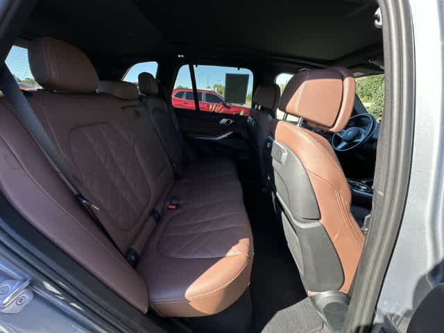 2024 BMW X5 xDrive50e xDrive50e