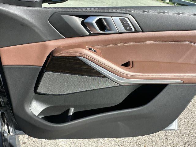 2024 BMW X5 xDrive50e xDrive50e