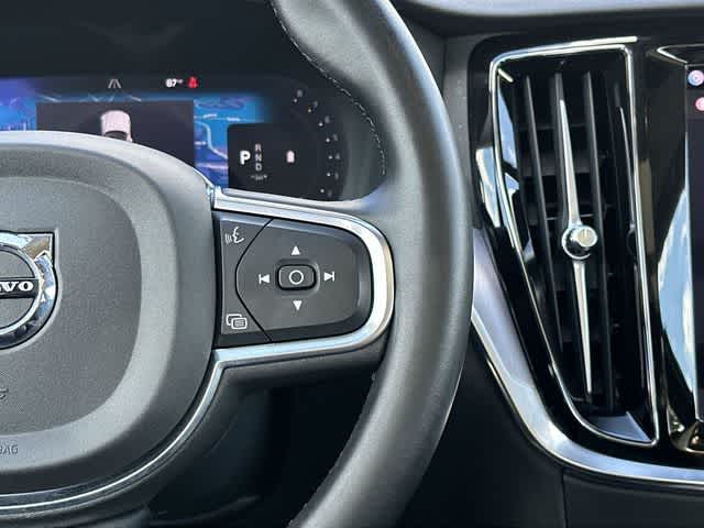 2024 Volvo S60 Core Dark Theme