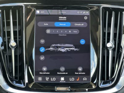 2024 Volvo S60 Core Dark Theme