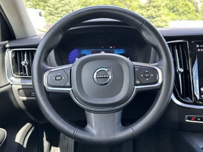 2024 Volvo S60 Core Dark Theme