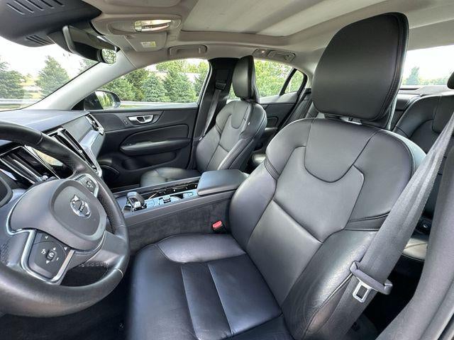 2024 Volvo S60 Core Dark Theme