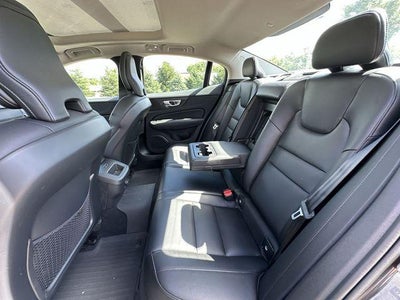 2024 Volvo S60 Core Dark Theme