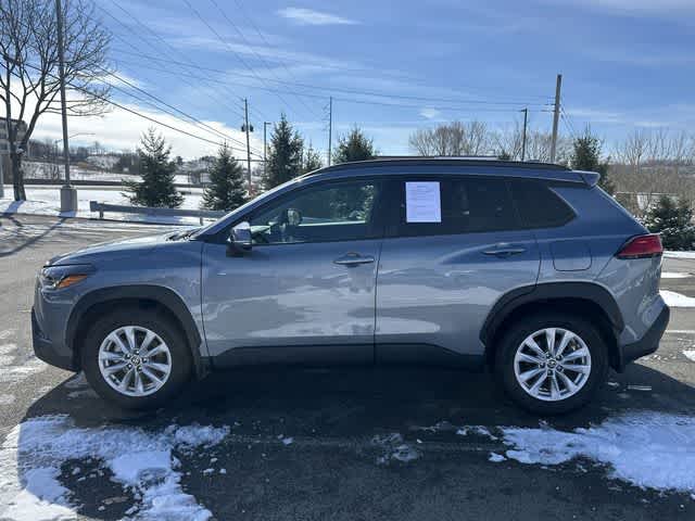 2023 Toyota Corolla Cross LE