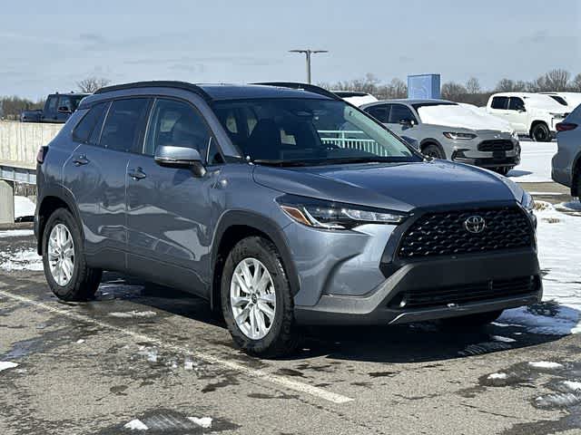2023 Toyota Corolla Cross LE