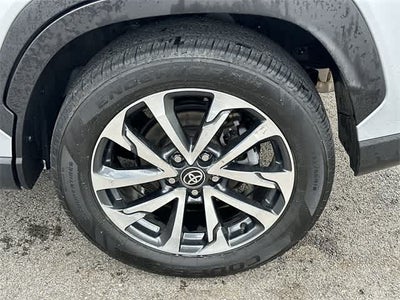 2023 Toyota Corolla Cross XLE