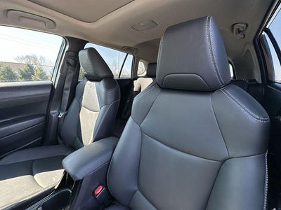 2024 Toyota Corolla Cross XLE