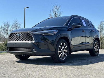 2024 Toyota Corolla Cross XLE