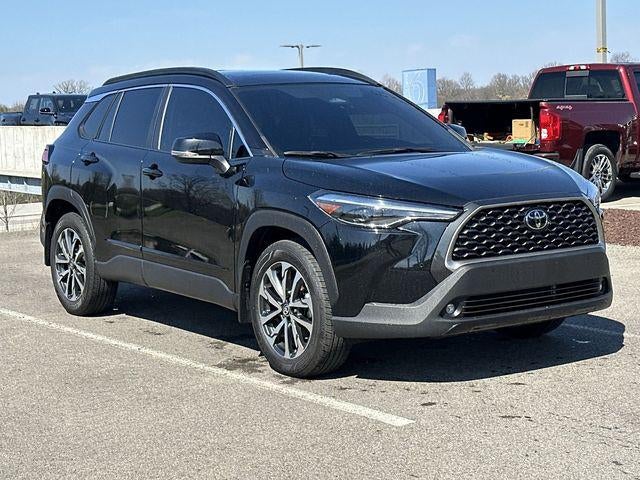 2024 Toyota Corolla Cross XLE